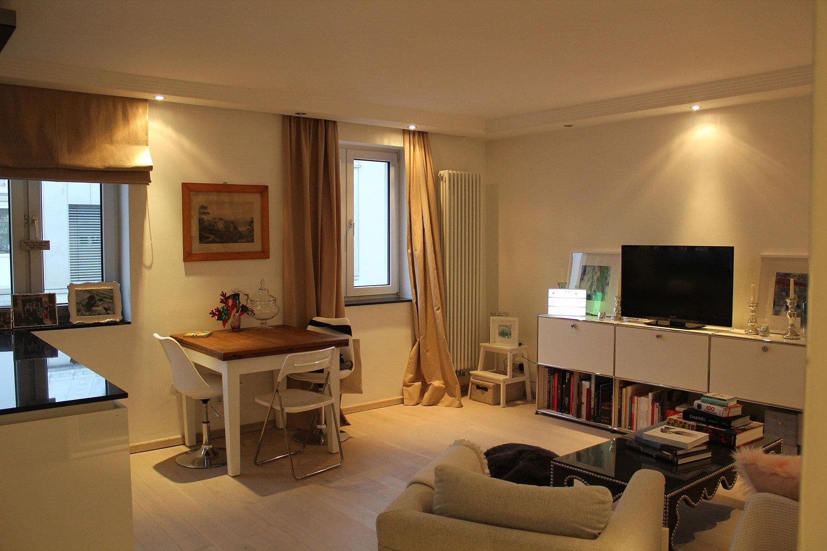 Prenájom bytu 2-izbový 54 m², München, Bavorsko Prenájom bytu 2-izbový 54 m², München, Bavorsko