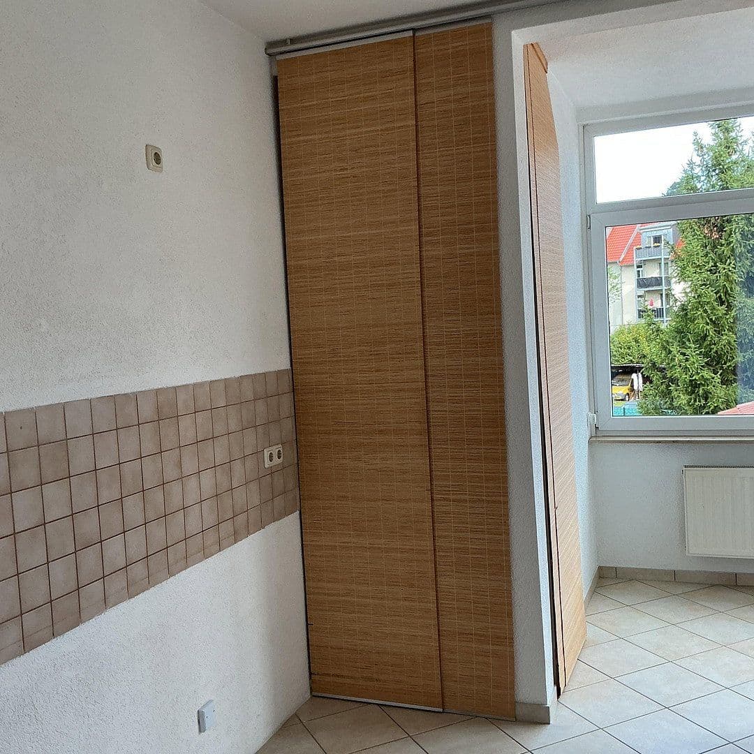 Prenájom bytu 2-izbový 62 m², Bielfeldstraße 11, Arnstadt, Durínsko Prenájom bytu 2-izbový 62 m², Bielfeldstraße 11, Arnstadt, Durínsko