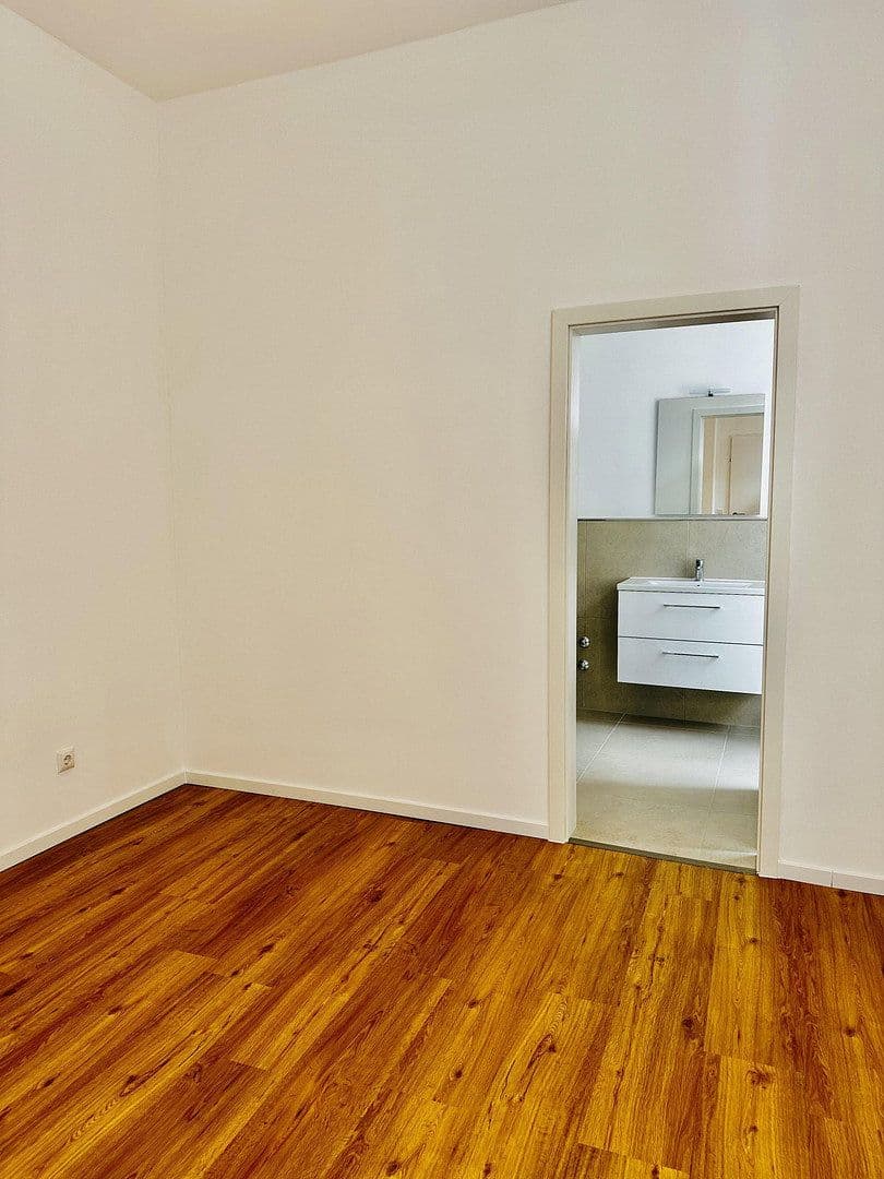 Predaj bytu 4-izbový 85 m², Adalbertsteinweg 204, Aachen, Severné Porýnie - Westfálsko Predaj bytu 4-izbový 85 m², Adalbertsteinweg 204, Aachen, Severné Porýnie - Westfálsko