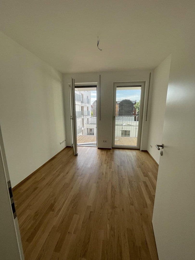 Prenájom bytu 3-izbový 76 m², Malmöerstr. 28, Berlin, Berlín Prenájom bytu 3-izbový 76 m², Malmöerstr. 28, Berlin, Berlín