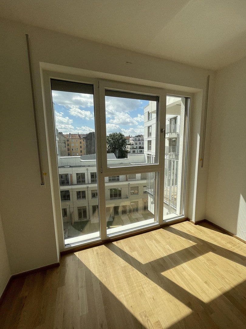 Prenájom bytu 3-izbový 76 m², Malmöerstr. 28, Berlin, Berlín Prenájom bytu 3-izbový 76 m², Malmöerstr. 28, Berlin, Berlín