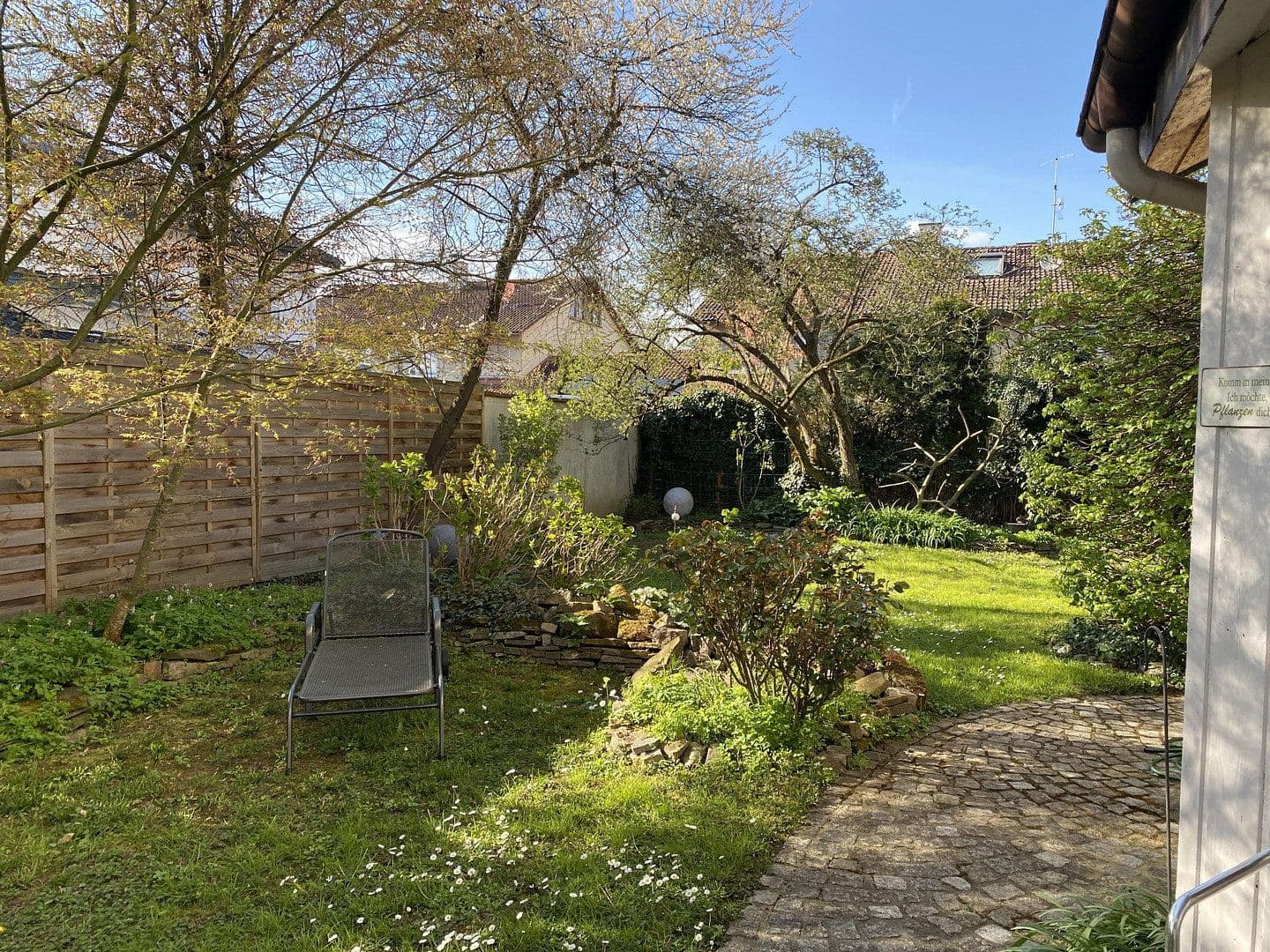 Predaj domu 143 m², pozemok 398 m², Weil am Rhein, Bádensko-Wurttembersko Predaj domu 143 m², pozemok 398 m², Weil am Rhein, Bádensko-Wurttembersko