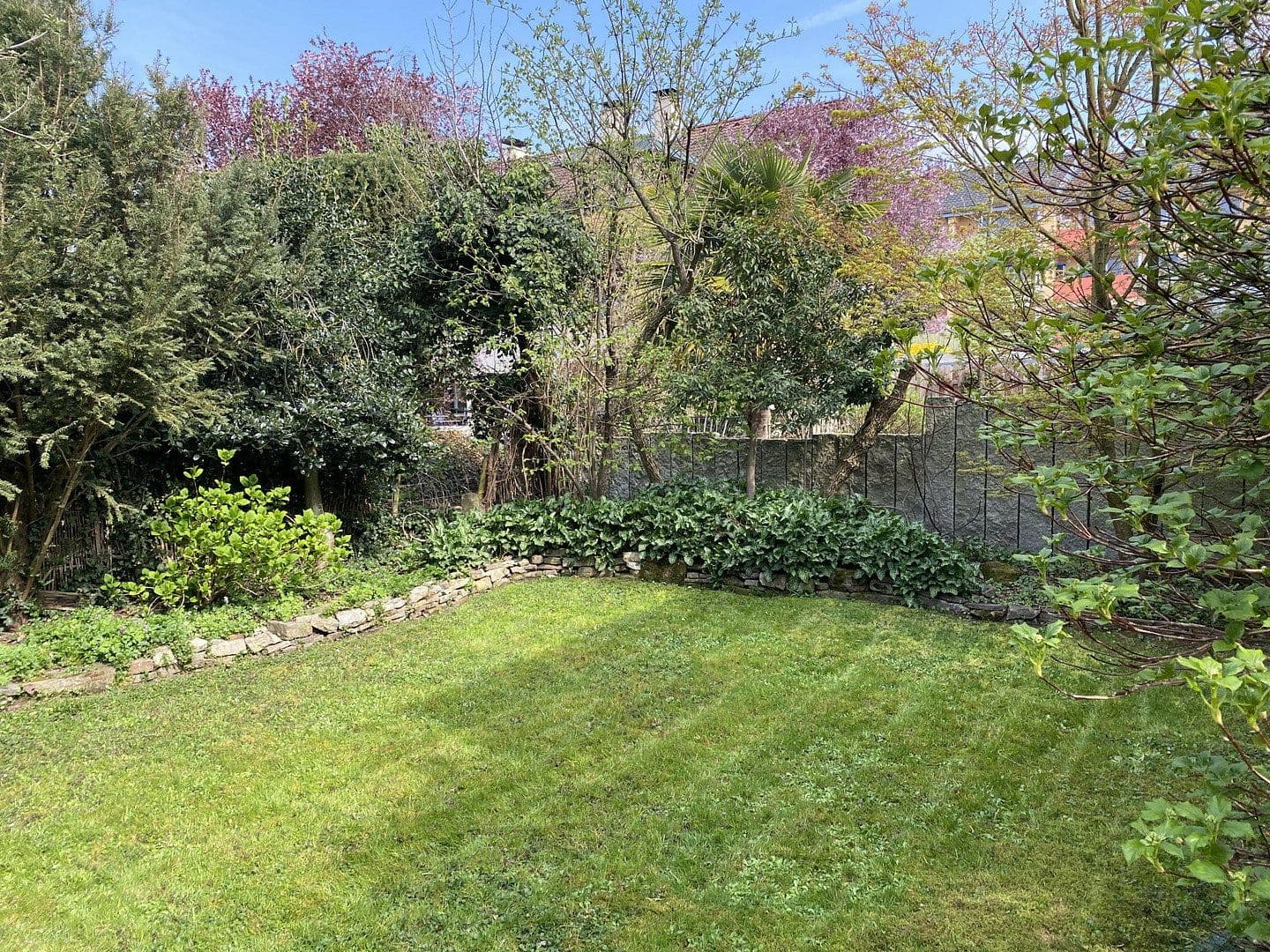 Predaj domu 143 m², pozemok 398 m², Weil am Rhein, Bádensko-Wurttembersko Predaj domu 143 m², pozemok 398 m², Weil am Rhein, Bádensko-Wurttembersko