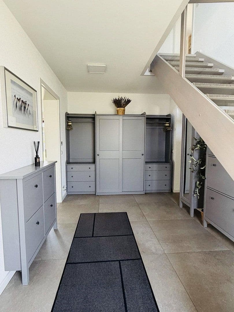 Predaj domu 144 m², pozemok 631 m², Rosenberg, Bádensko-Wurttembersko Predaj domu 144 m², pozemok 631 m², Rosenberg, Bádensko-Wurttembersko