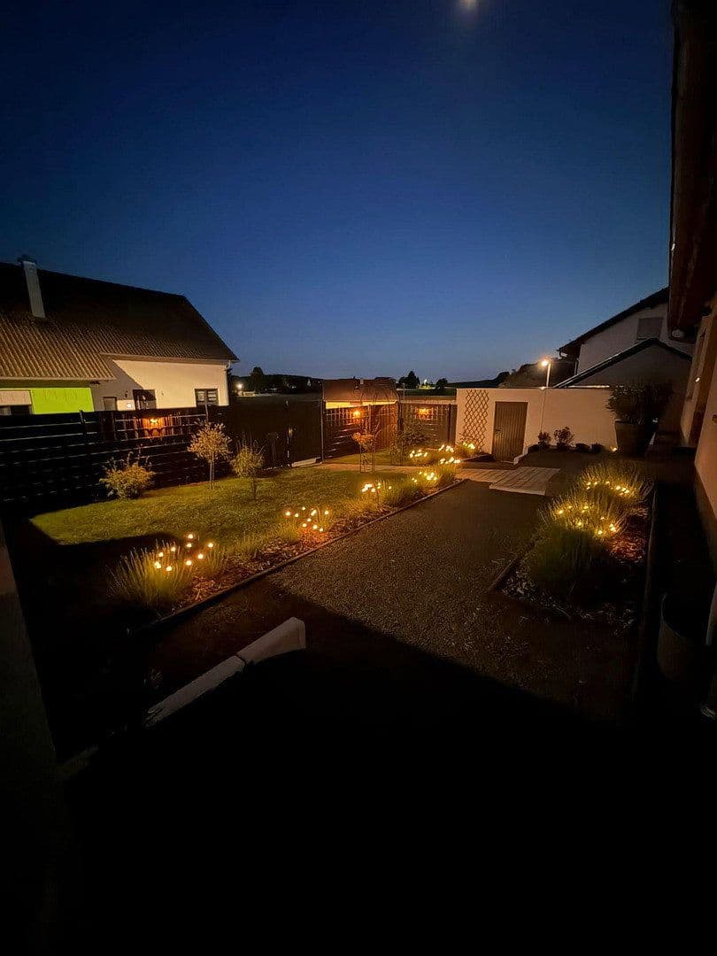 Predaj domu 144 m², pozemok 631 m², Rosenberg, Bádensko-Wurttembersko Predaj domu 144 m², pozemok 631 m², Rosenberg, Bádensko-Wurttembersko