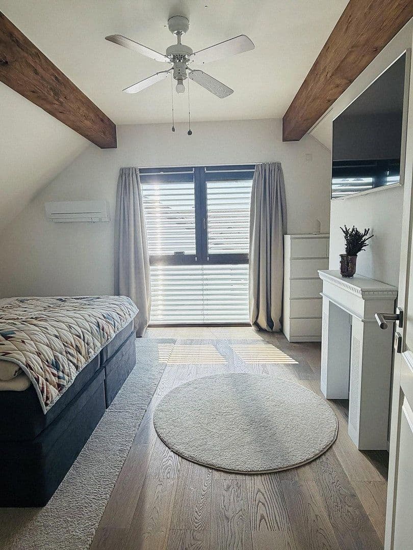 Predaj domu 144 m², pozemok 631 m², Rosenberg, Bádensko-Wurttembersko Predaj domu 144 m², pozemok 631 m², Rosenberg, Bádensko-Wurttembersko