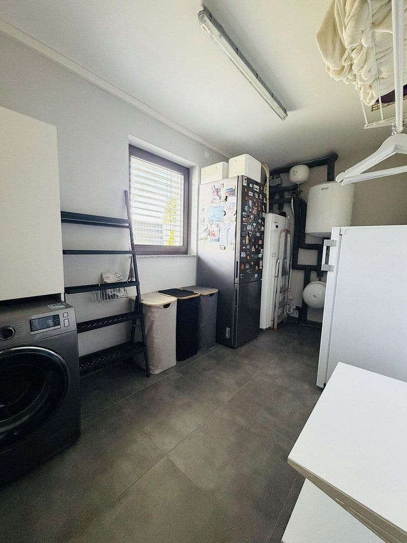 Predaj domu 144 m², pozemok 631 m², Rosenberg, Bádensko-Wurttembersko Predaj domu 144 m², pozemok 631 m², Rosenberg, Bádensko-Wurttembersko