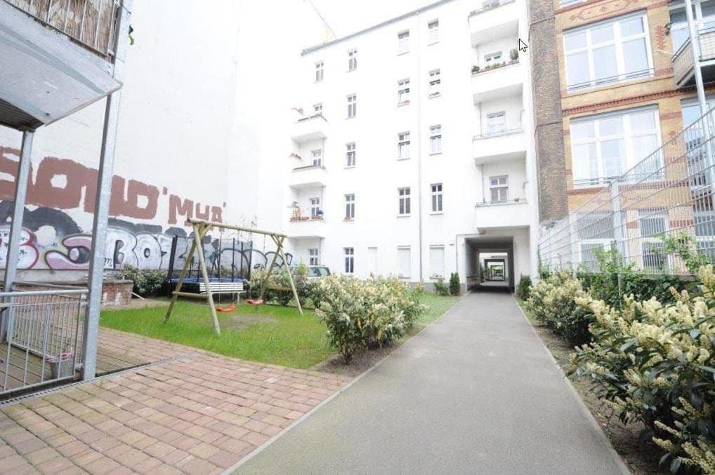 Predaj bytu 3-izbový 85 m², Schönhauser Allee 74, Berlin, Berlín Predaj bytu 3-izbový 85 m², Schönhauser Allee 74, Berlin, Berlín