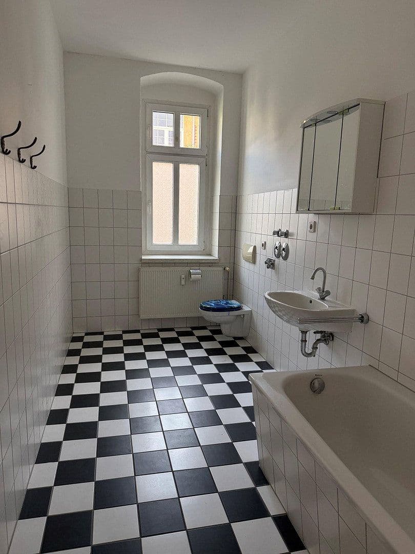 Predaj bytu 3-izbový 85 m², Schönhauser Allee 74, Berlin, Berlín Predaj bytu 3-izbový 85 m², Schönhauser Allee 74, Berlin, Berlín