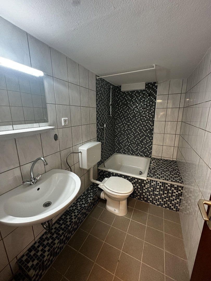 Predaj bytu 1-izbový 20 m², Bismarckstrasse 201, Aachen, Severné Porýnie - Westfálsko Predaj bytu 1-izbový 20 m², Bismarckstrasse 201, Aachen, Severné Porýnie - Westfálsko