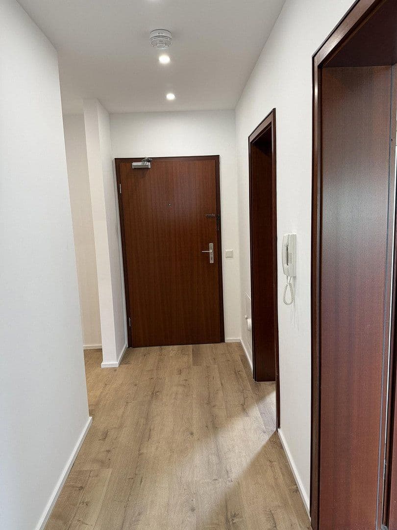 Prenájom bytu 3-izbový 81 m², Hochtalstr. 23, Lauda-Königshofen, Bádensko-Wurttembersko Prenájom bytu 3-izbový 81 m², Hochtalstr. 23, Lauda-Königshofen, Bádensko-Wurttembersko