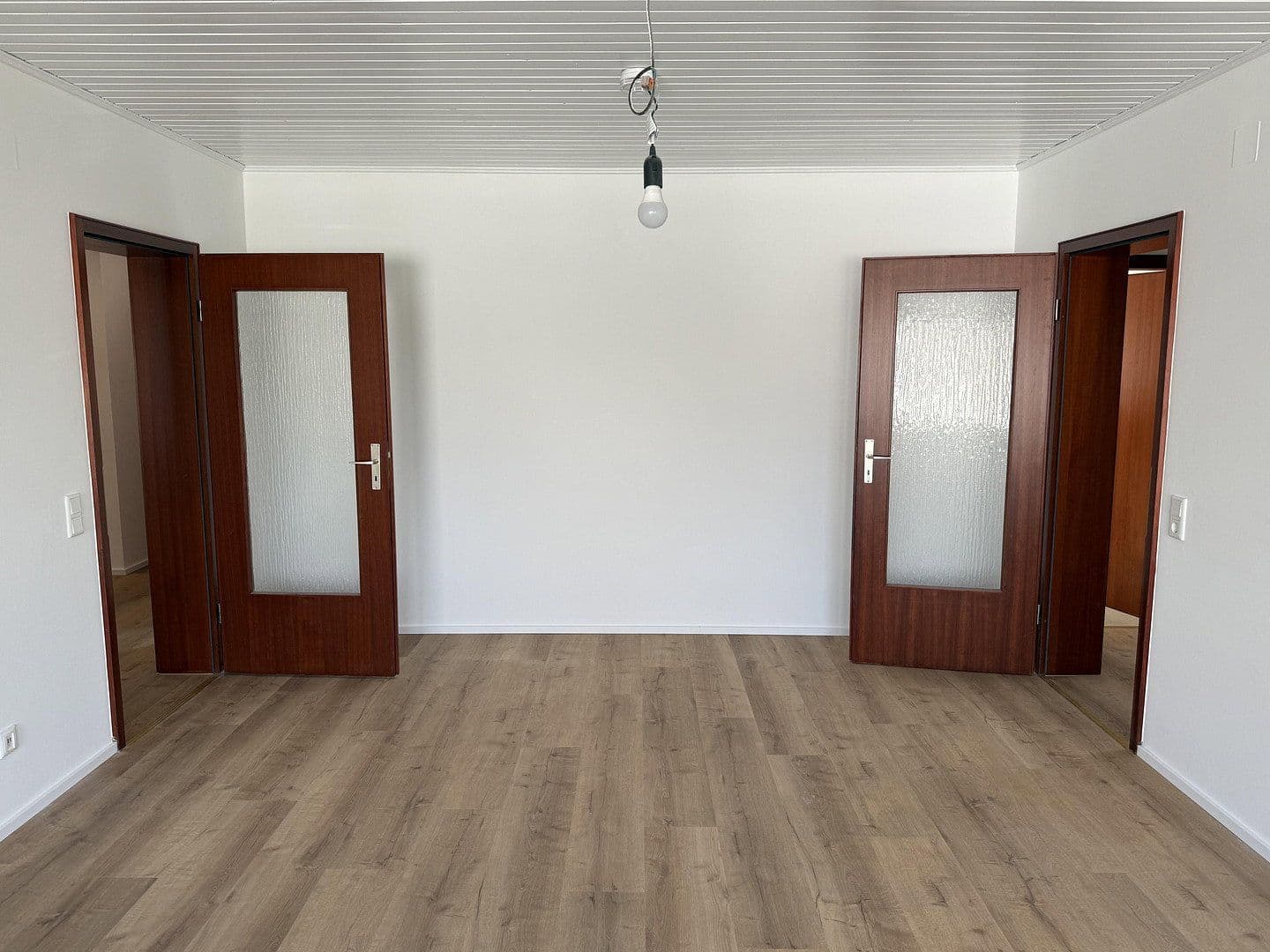 Prenájom bytu 3-izbový 81 m², Hochtalstr. 23, Lauda-Königshofen, Bádensko-Wurttembersko Prenájom bytu 3-izbový 81 m², Hochtalstr. 23, Lauda-Königshofen, Bádensko-Wurttembersko