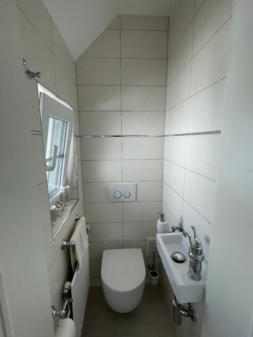 Predaj domu 130 m², pozemok 185 m², Frankfurt am Main, Hesensko Predaj domu 130 m², pozemok 185 m², Frankfurt am Main, Hesensko