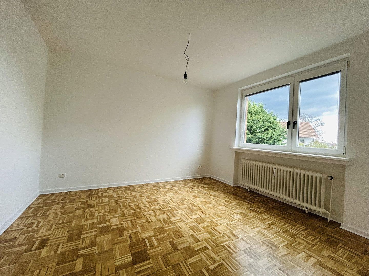 Prenájom bytu 3-izbový 79 m², Pattensen, Dolné Sasko Prenájom bytu 3-izbový 79 m², Pattensen, Dolné Sasko