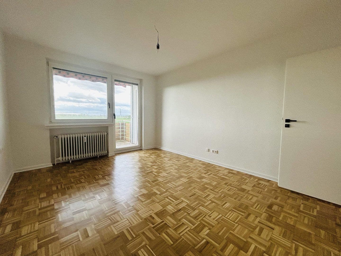 Prenájom bytu 3-izbový 79 m², Pattensen, Dolné Sasko Prenájom bytu 3-izbový 79 m², Pattensen, Dolné Sasko