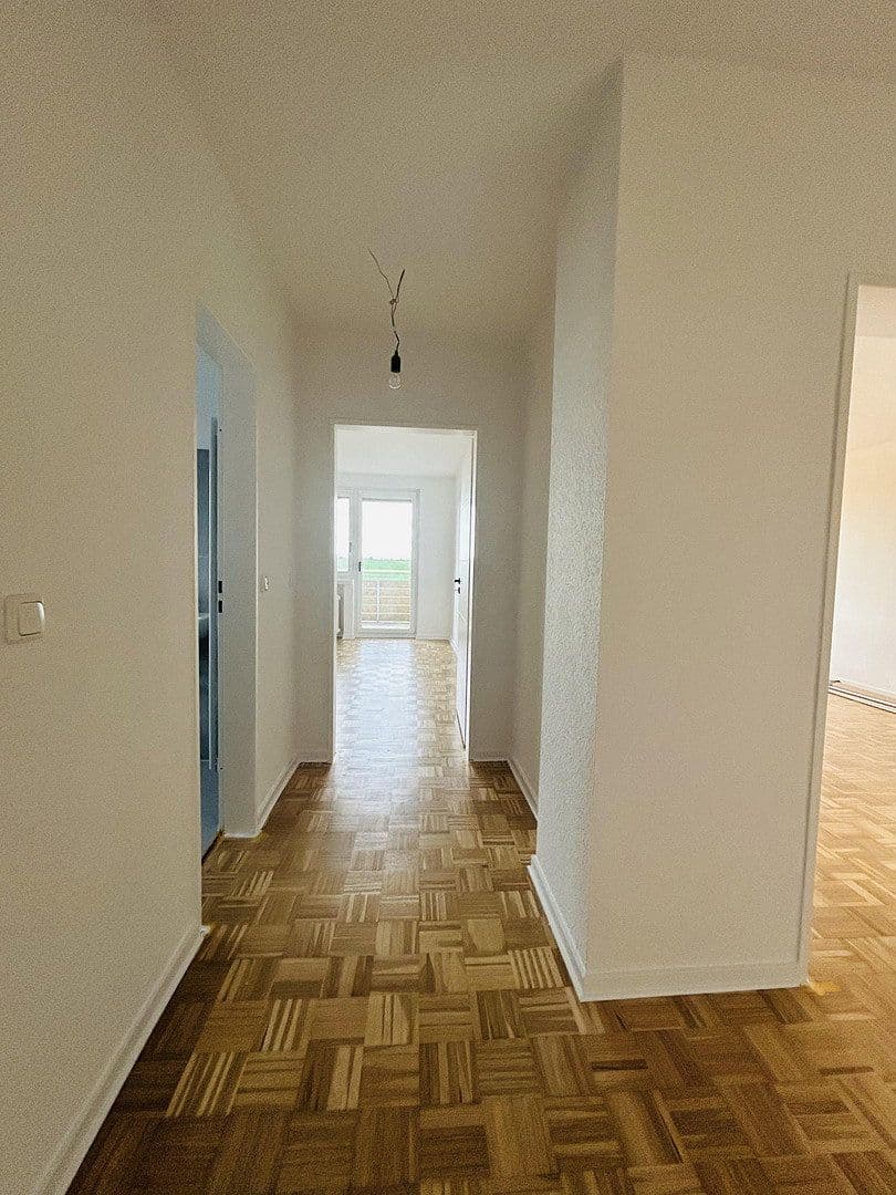 Prenájom bytu 3-izbový 79 m², Pattensen, Dolné Sasko Prenájom bytu 3-izbový 79 m², Pattensen, Dolné Sasko