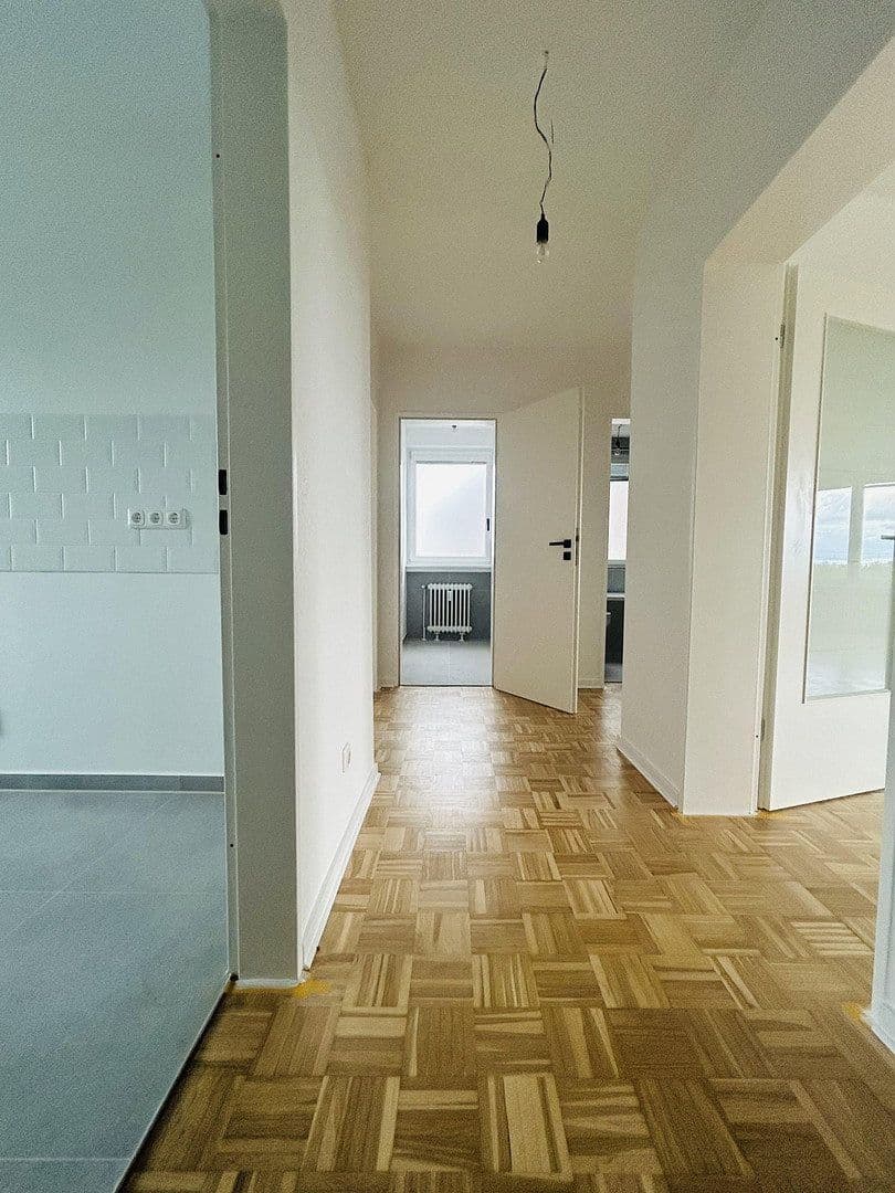 Prenájom bytu 3-izbový 79 m², Pattensen, Dolné Sasko Prenájom bytu 3-izbový 79 m², Pattensen, Dolné Sasko