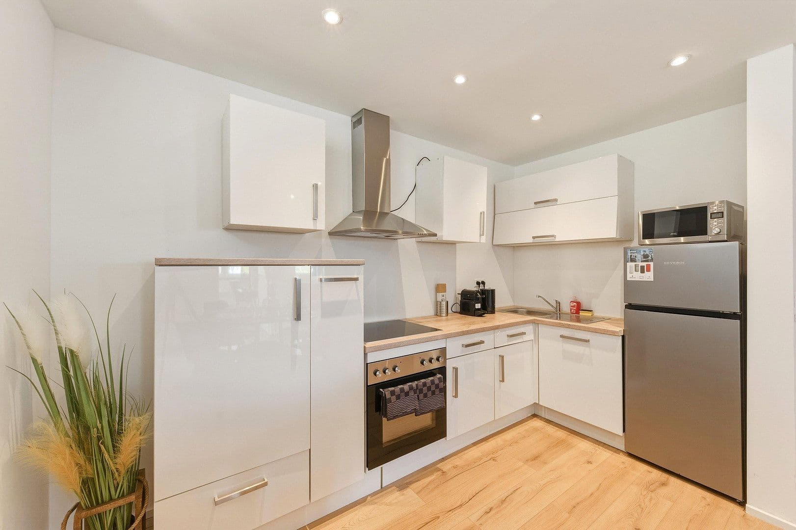 Prenájom bytu 5-izbový 118 m², Moltkestraße 54, Heilbronn, Bádensko-Wurttembersko Prenájom bytu 5-izbový 118 m², Moltkestraße 54, Heilbronn, Bádensko-Wurttembersko