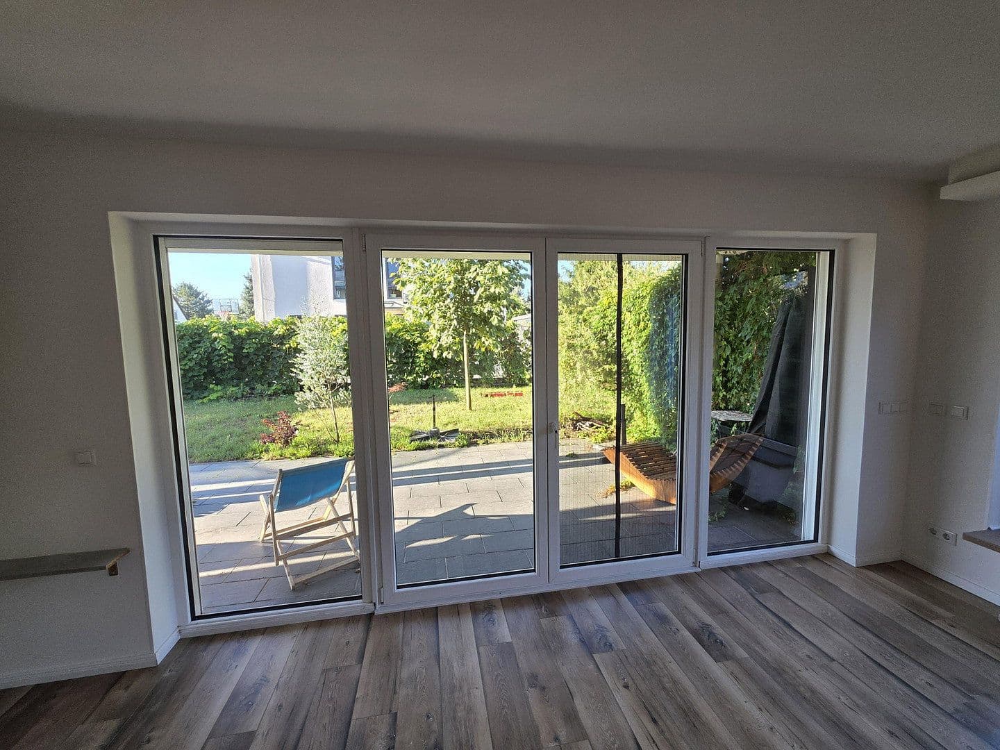 Prenájom bytu 4-izbový 132 m², Leipzig, Sasko Prenájom bytu 4-izbový 132 m², Leipzig, Sasko