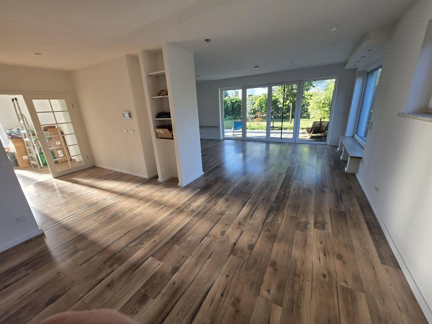 Prenájom bytu 4-izbový 132 m², Leipzig, Sasko Prenájom bytu 4-izbový 132 m², Leipzig, Sasko
