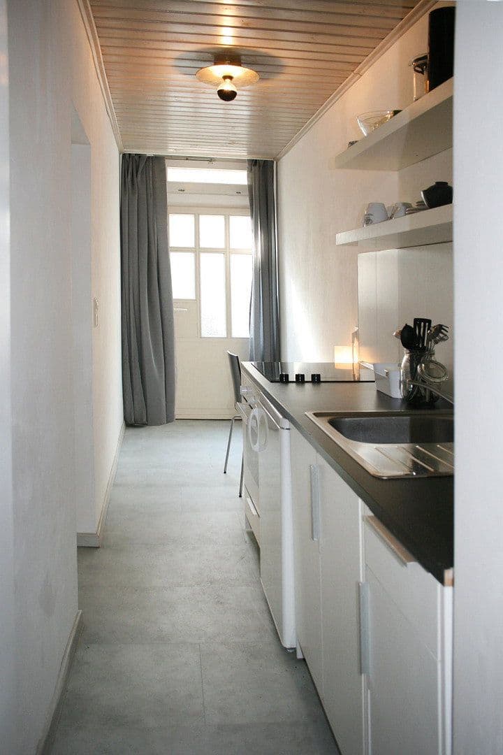 Prenájom bytu 2-izbový 42 m², Weissach, Bádensko-Wurttembersko Prenájom bytu 2-izbový 42 m², Weissach, Bádensko-Wurttembersko
