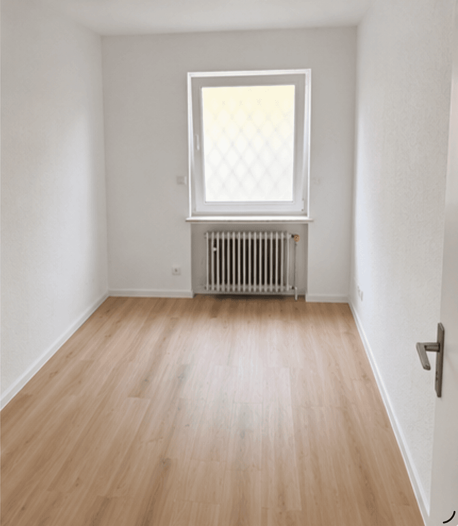 Prenájom bytu 4-izbový 101 m², Vallendar, Porýnie-Falcko Prenájom bytu 4-izbový 101 m², Vallendar, Porýnie-Falcko