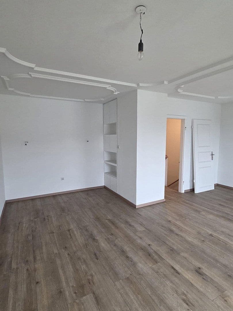 Predaj domu 125 m², pozemok 189 m², Augsburg, Bavorsko Predaj domu 125 m², pozemok 189 m², Augsburg, Bavorsko