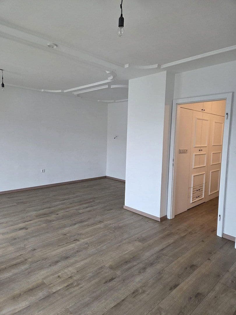 Predaj domu 125 m², pozemok 189 m², Augsburg, Bavorsko Predaj domu 125 m², pozemok 189 m², Augsburg, Bavorsko