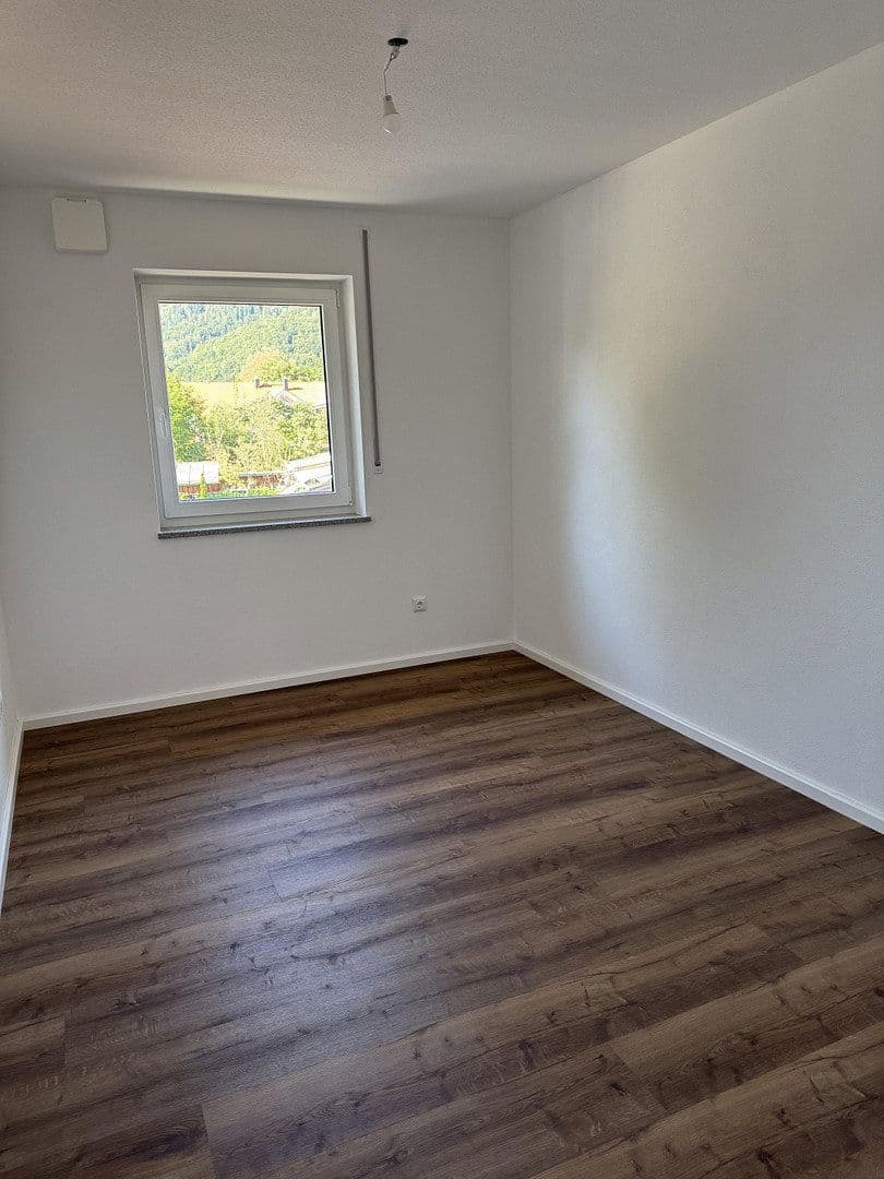 Prenájom bytu 3-izbový 96 m², Schwaig 5, Ruhpolding, Bavorsko Prenájom bytu 3-izbový 96 m², Schwaig 5, Ruhpolding, Bavorsko