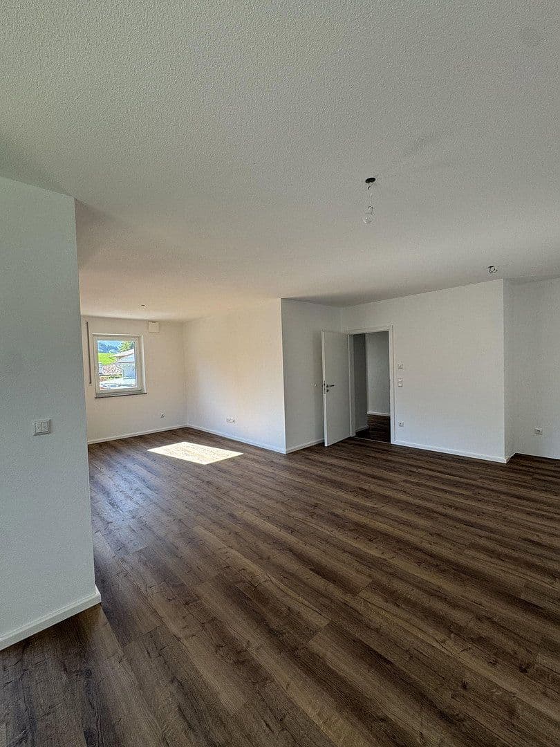 Prenájom bytu 3-izbový 96 m², Schwaig 5, Ruhpolding, Bavorsko Prenájom bytu 3-izbový 96 m², Schwaig 5, Ruhpolding, Bavorsko