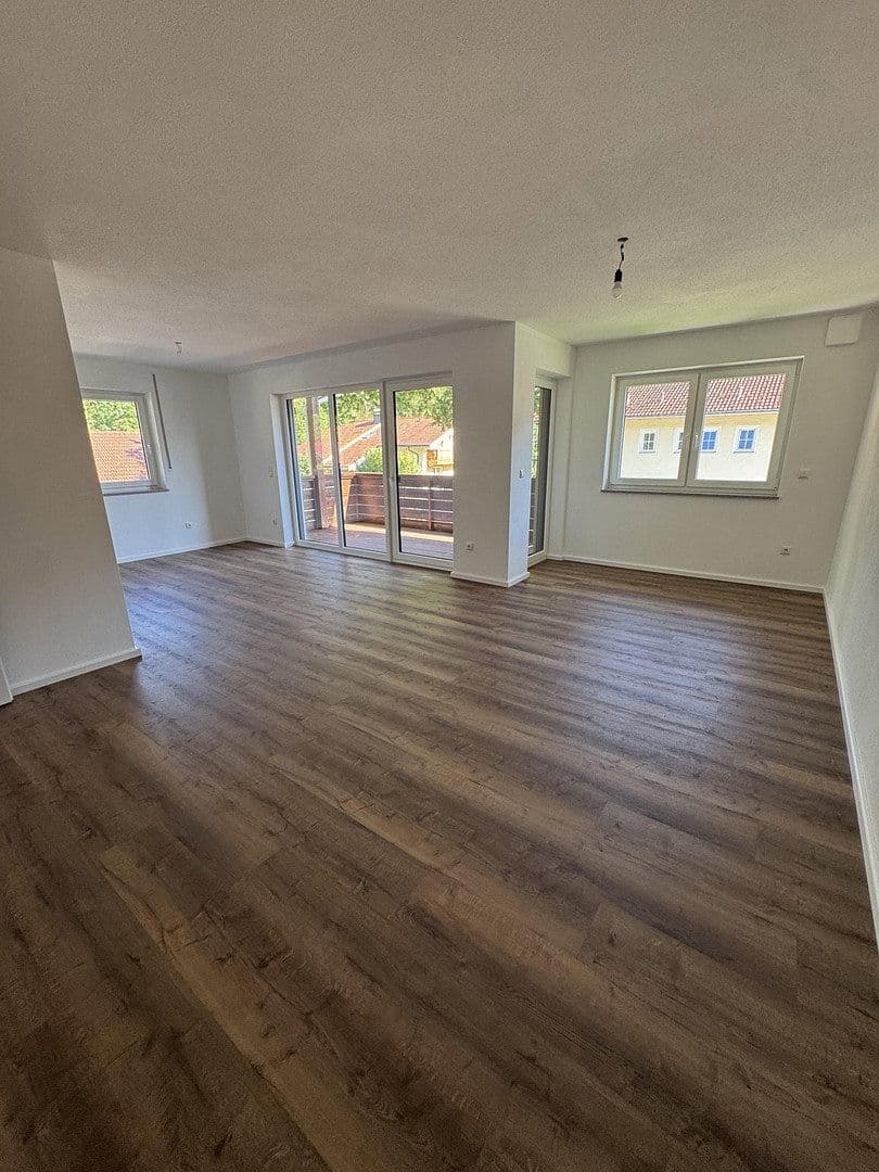 Prenájom bytu 3-izbový 96 m², Schwaig 5, Ruhpolding, Bavorsko Prenájom bytu 3-izbový 96 m², Schwaig 5, Ruhpolding, Bavorsko