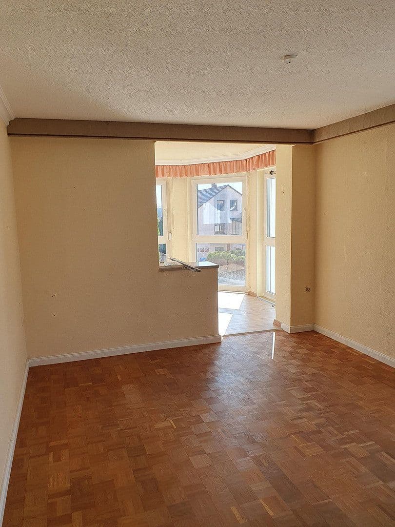 Prenájom bytu 3-izbový 89 m², Grasmückenweg 4, Augsburg, Bavorsko Prenájom bytu 3-izbový 89 m², Grasmückenweg 4, Augsburg, Bavorsko