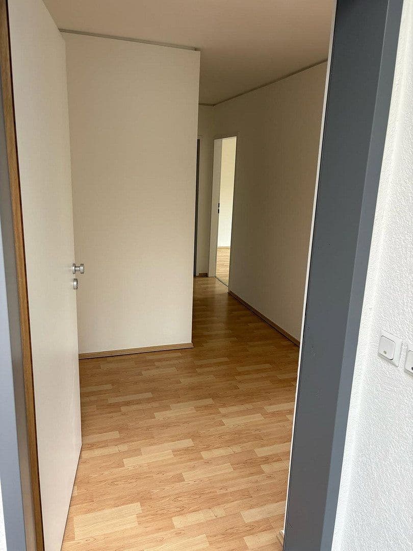 Prenájom bytu 2-izbový 80 m², Köln, Severné Porýnie - Westfálsko Prenájom bytu 2-izbový 80 m², Köln, Severné Porýnie - Westfálsko