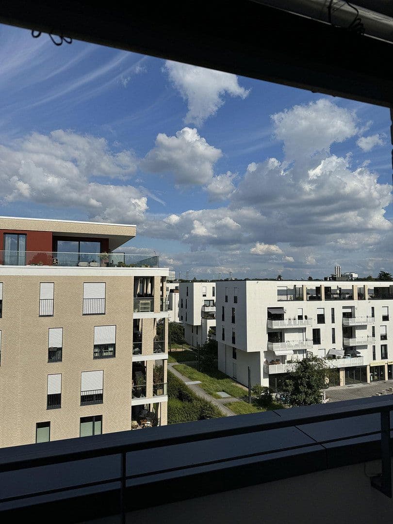Prenájom bytu 2-izbový 76 m², Köln, Severné Porýnie - Westfálsko Prenájom bytu 2-izbový 76 m², Köln, Severné Porýnie - Westfálsko
