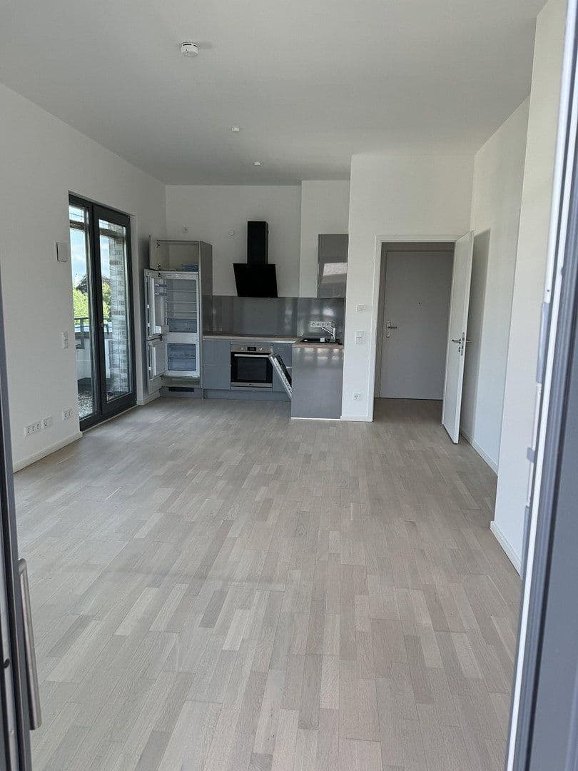 Prenájom bytu 2-izbový 76 m², Köln, Severné Porýnie - Westfálsko Prenájom bytu 2-izbový 76 m², Köln, Severné Porýnie - Westfálsko
