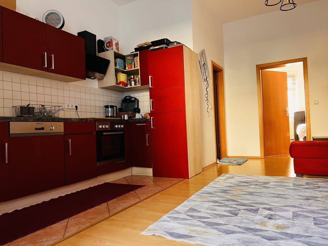 Prenájom bytu 2-izbový 48 m², Marienstr. 26, Zwickau, Sasko Prenájom bytu 2-izbový 48 m², Marienstr. 26, Zwickau, Sasko