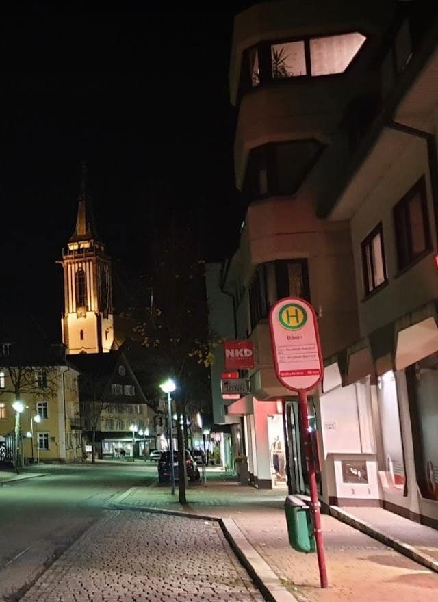 Prenájom kancelárie 160 m², Hauptstr. 17, Titisee-Neustadt, Bádensko-Wurttembersko Prenájom kancelárie 160 m², Hauptstr. 17, Titisee-Neustadt, Bádensko-Wurttembersko