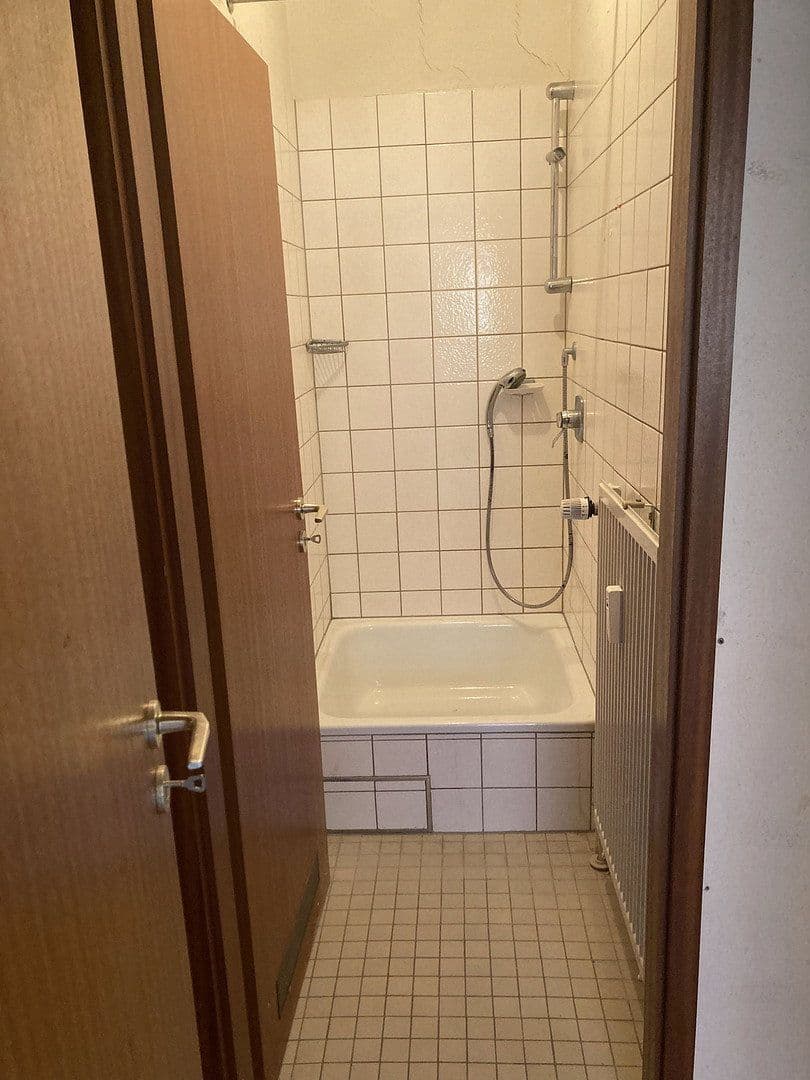 Prenájom kancelárie 160 m², Hauptstr. 17, Titisee-Neustadt, Bádensko-Wurttembersko Prenájom kancelárie 160 m², Hauptstr. 17, Titisee-Neustadt, Bádensko-Wurttembersko