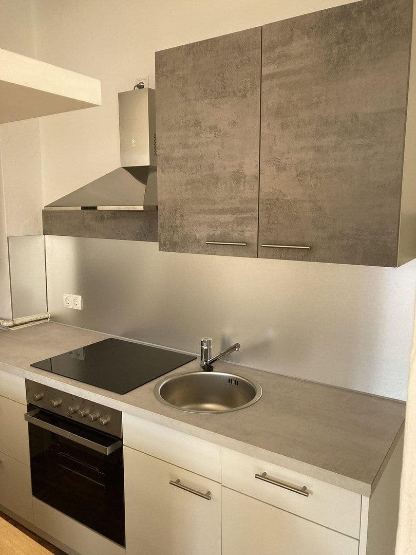 Prenájom bytu 1-izbový 40 m², Braunschweig, Dolné Sasko Prenájom bytu 1-izbový 40 m², Braunschweig, Dolné Sasko