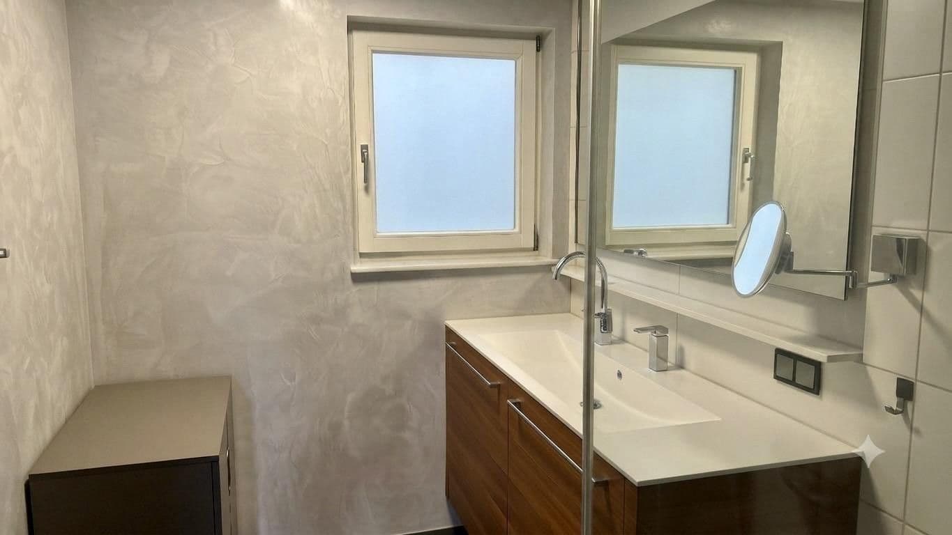 Prenájom bytu 6-izbový 146 m², Nürtingen, Bádensko-Wurttembersko Prenájom bytu 6-izbový 146 m², Nürtingen, Bádensko-Wurttembersko