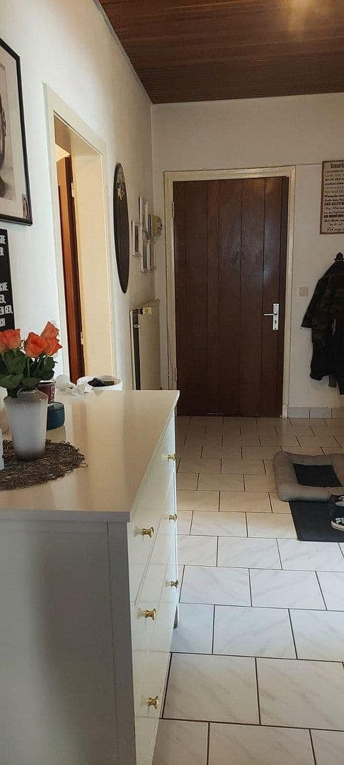 Prenájom bytu 3-izbový 88 m², Pönitz, Šlezvicko-Holštajnsko Prenájom bytu 3-izbový 88 m², Pönitz, Šlezvicko-Holštajnsko