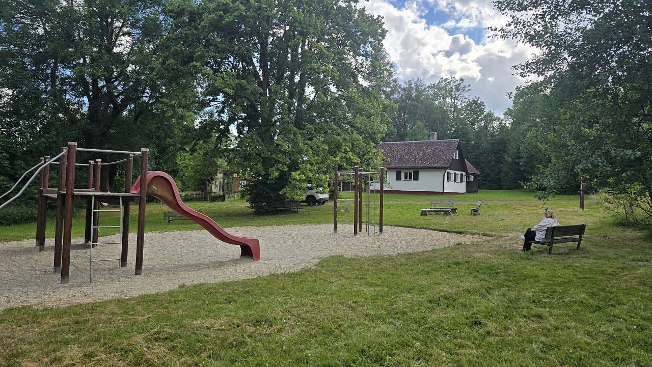 Prenájom rekreačného objektu, Mařenice, Liberecký kraj Prenájom rekreačného objektu, Mařenice, Liberecký kraj