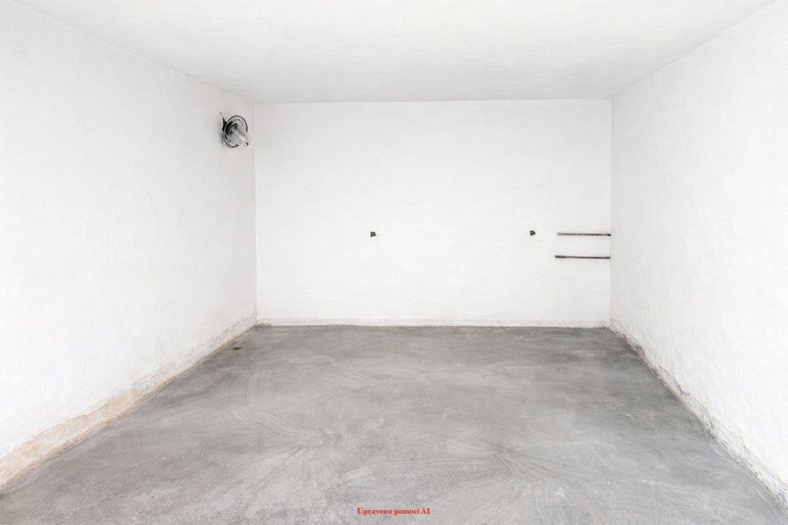 Prenájom garáže 19 m², Sokolská třída, Ostrava, Moravskoslezský kraj Prenájom garáže 19 m², Sokolská třída, Ostrava, Moravskoslezský kraj