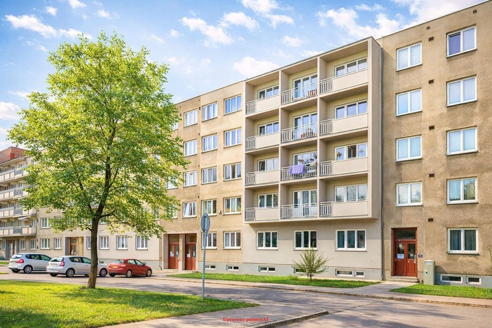 Prenájom garáže 19 m², Sokolská třída, Ostrava, Moravskoslezský kraj Prenájom garáže 19 m², Sokolská třída, Ostrava, Moravskoslezský kraj