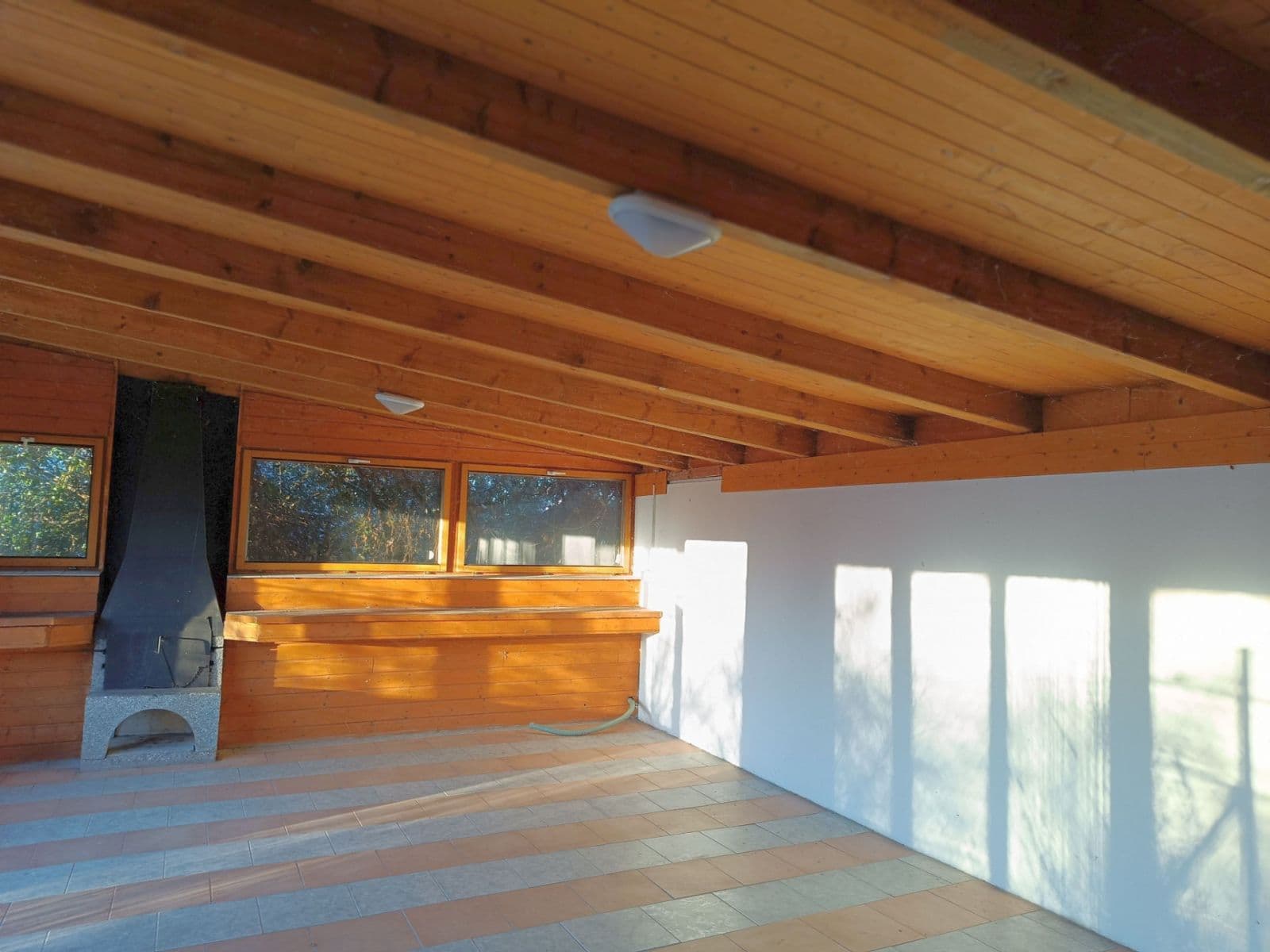 Predaj domu 180 m², pozemok 1.020 m², Ve Skále, Šestajovice, Středočeský kraj Predaj domu 180 m², pozemok 1.020 m², Ve Skále, Šestajovice, Středočeský kraj