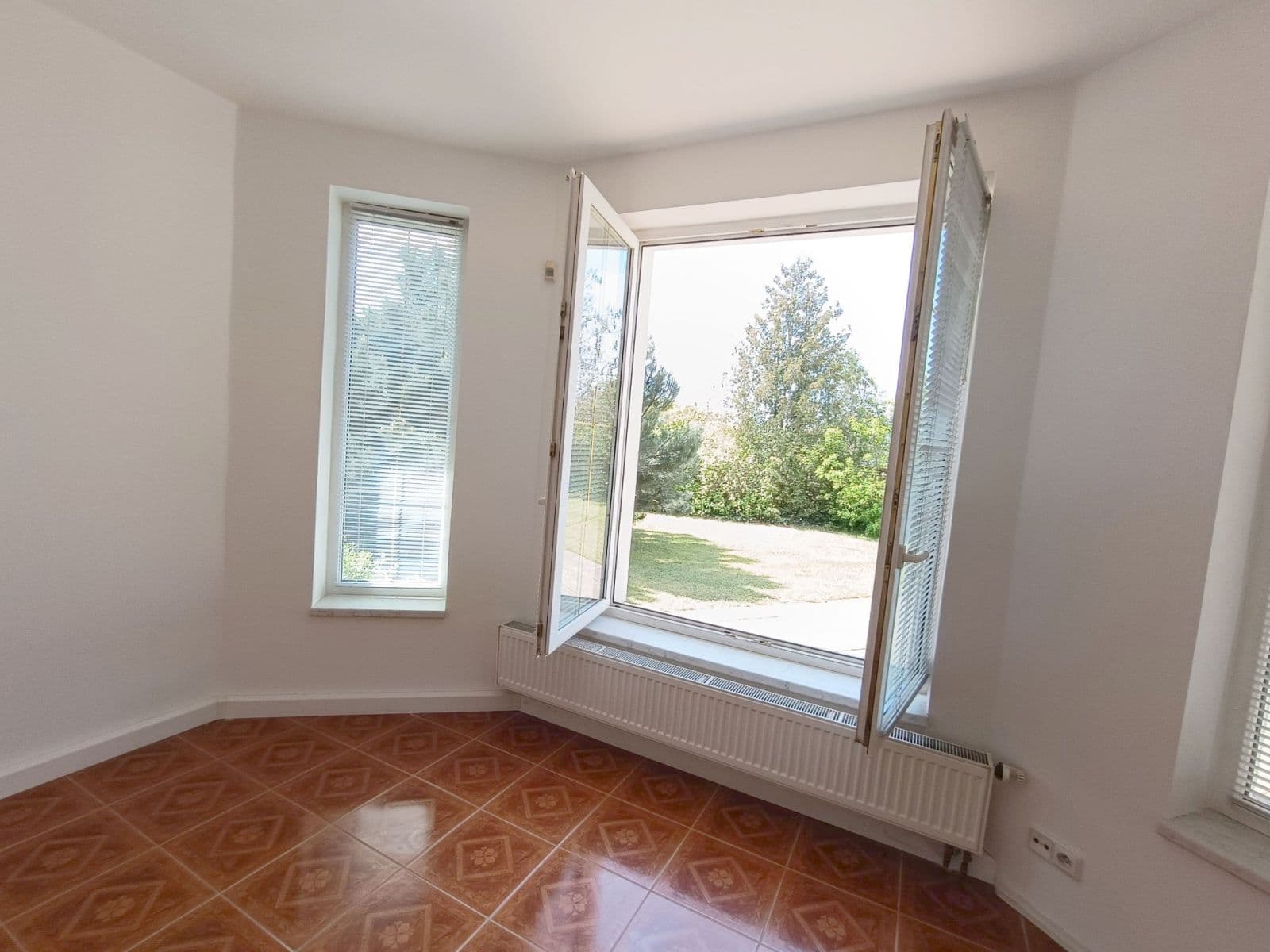 Predaj domu 180 m², pozemok 1.020 m², Ve Skále, Šestajovice, Středočeský kraj Predaj domu 180 m², pozemok 1.020 m², Ve Skále, Šestajovice, Středočeský kraj