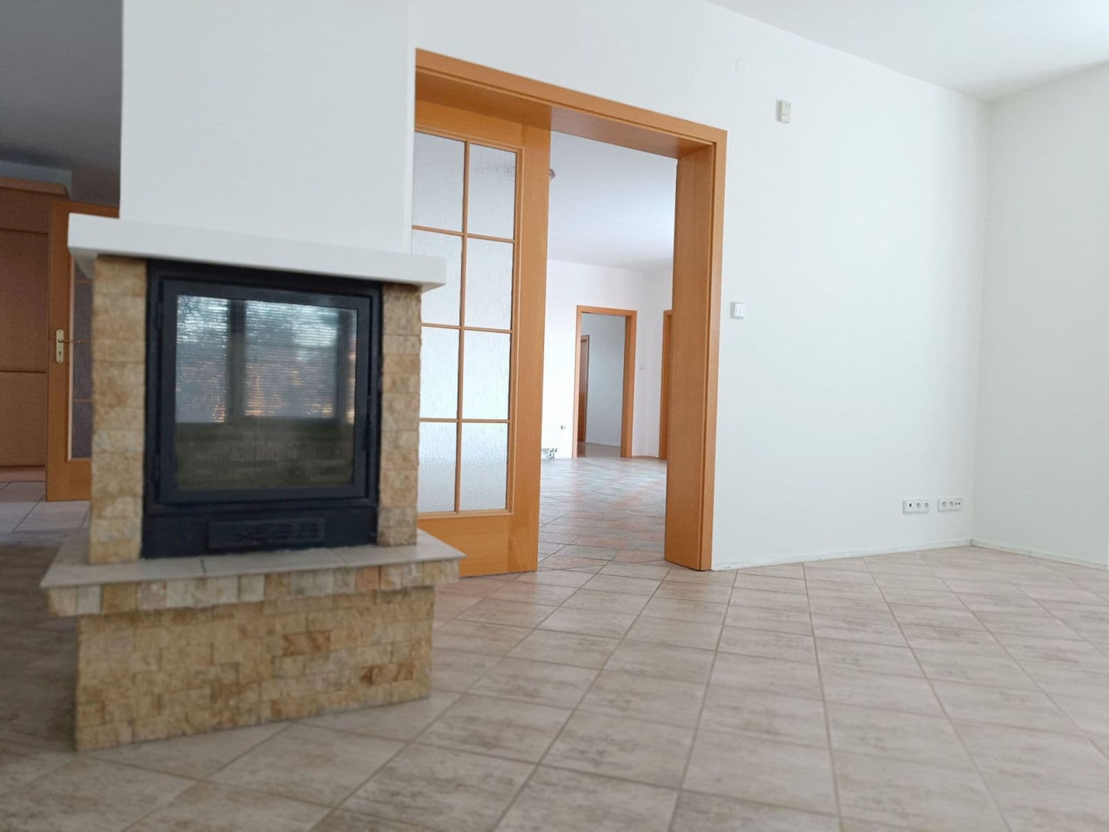Predaj domu 180 m², pozemok 1.020 m², Ve Skále, Šestajovice, Středočeský kraj Predaj domu 180 m², pozemok 1.020 m², Ve Skále, Šestajovice, Středočeský kraj