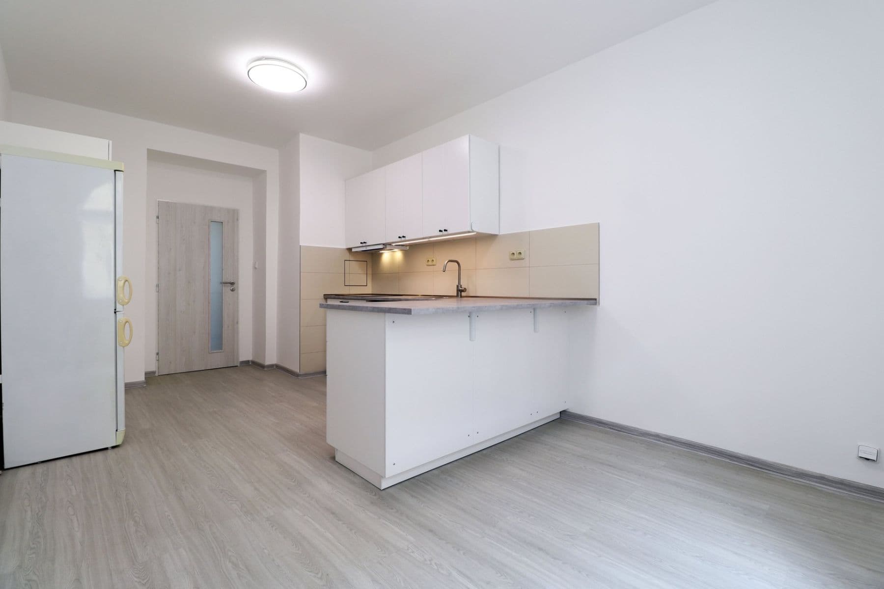 Prenájom bytu 3-izbový 72 m², Havanská, Praha, Praha Prenájom bytu 3-izbový 72 m², Havanská, Praha, Praha