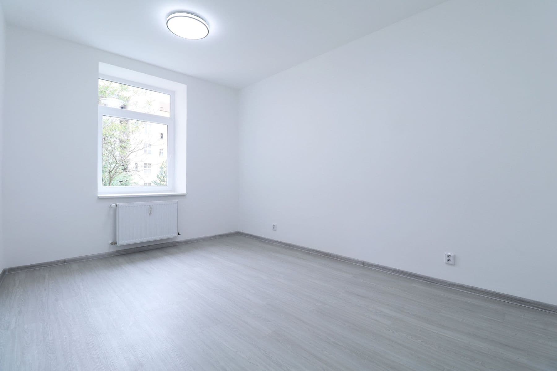 Prenájom bytu 3-izbový 72 m², Havanská, Praha, Praha Prenájom bytu 3-izbový 72 m², Havanská, Praha, Praha