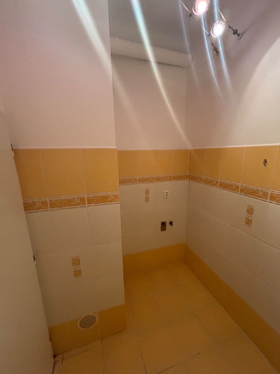 Prenájom bytu 2-izbový 58 m², Marie Cibulkové, Praha, Praha Prenájom bytu 2-izbový 58 m², Marie Cibulkové, Praha, Praha